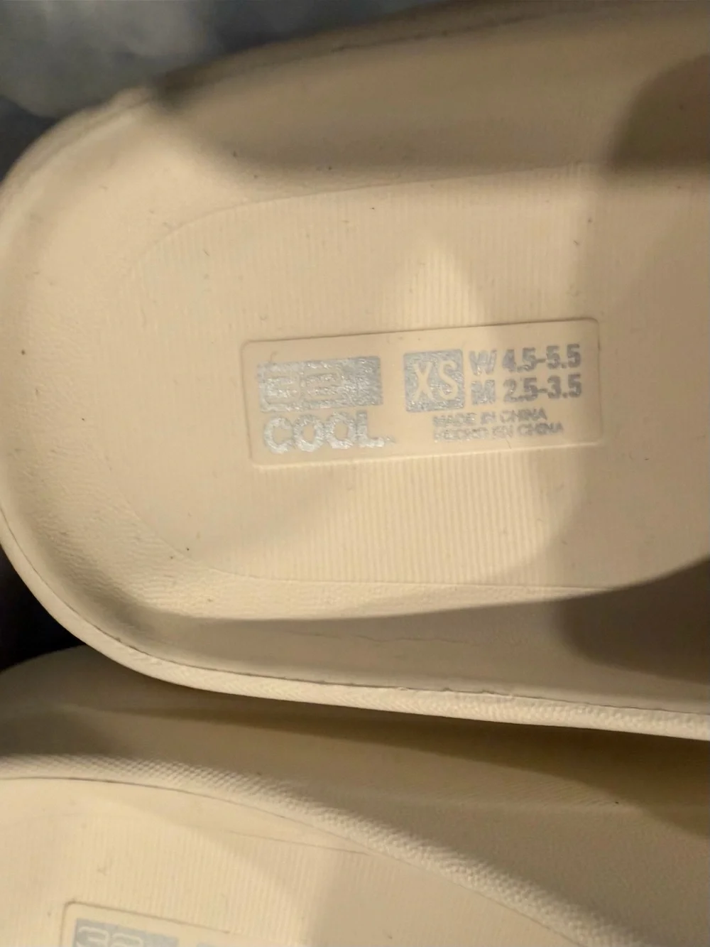 32 DEGREES COOL Cushion Slide Women’s Cream XS ( 4.5-5.5) New